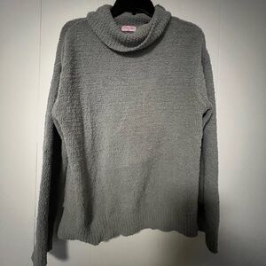 Pink Lily Taking the Lead Medium Cowl Neck Cozy Turtleneck split hem size medium